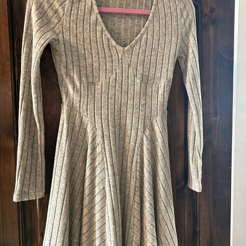 Ribbed Knit Long Sleeve Skater Dress